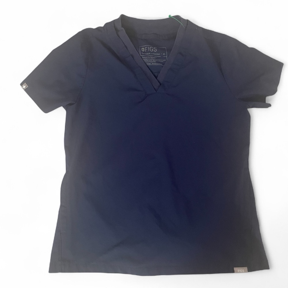 Figs Catarina 2 Pocket Scrub Top